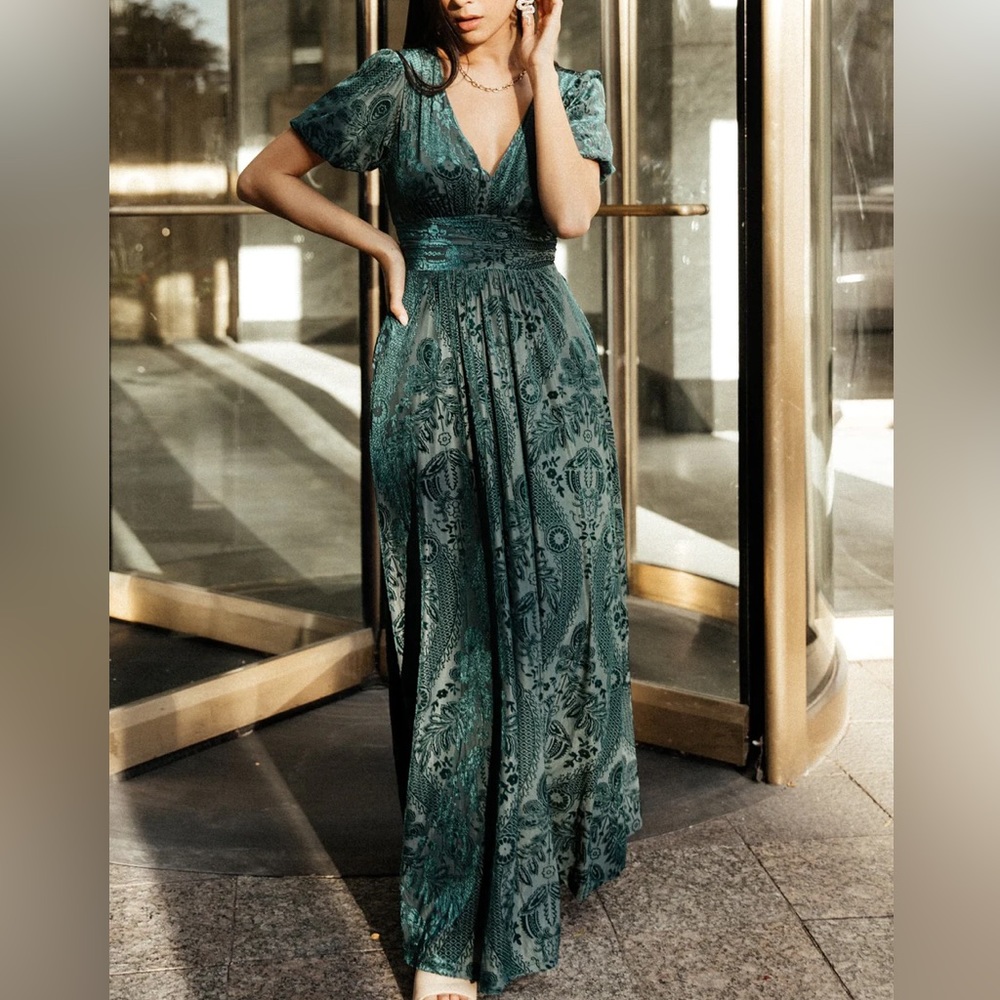 BALTIC BORN Leslie Velvet Maxi Dress Emerald Size Small